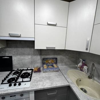 Сдается 1-комнатная квартира, 43 м²