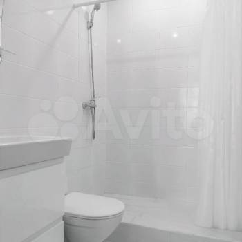 Продается Нежилое помещение, 200 м²