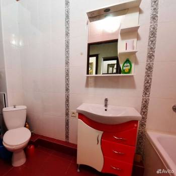 Сдается 1-комнатная квартира, 43 м²