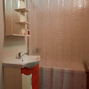 Сдается 1-комнатная квартира, 43 м²