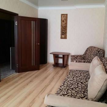 Сдается 1-комнатная квартира, 43 м²