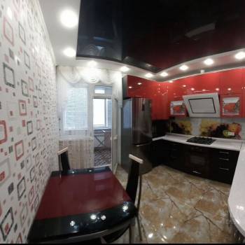 Продается 1-комнатная квартира, 42 м²