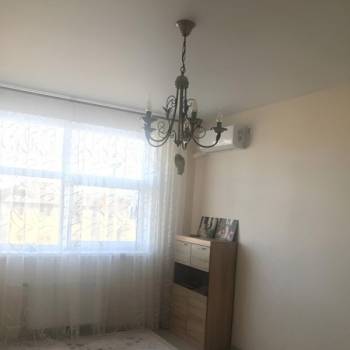 Продается 1-комнатная квартира, 40,6 м²