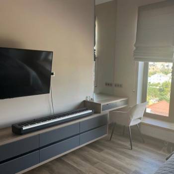 Продается Многокомнатная квартира, 160 м²