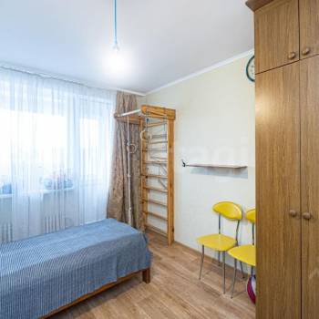 Продается Многокомнатная квартира, 85,4 м²