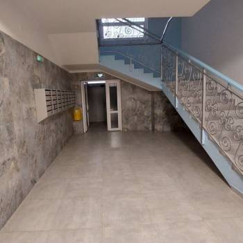 Продается 1-комнатная квартира, 52,6 м²