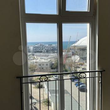 Продается 1-комнатная квартира, 42,4 м²