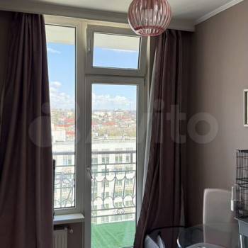 Продается 1-комнатная квартира, 42,4 м²