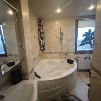 Продается 2-х комнатная квартира, 64,5 м²