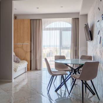 Продается 1-комнатная квартира, 58,8 м²