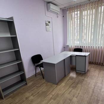Сдается Нежилое помещение, 13,2 м²