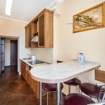 Продается 1-комнатная квартира, 48,4 м²