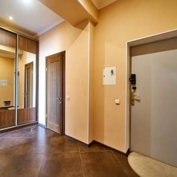 Продается 1-комнатная квартира, 48,4 м²