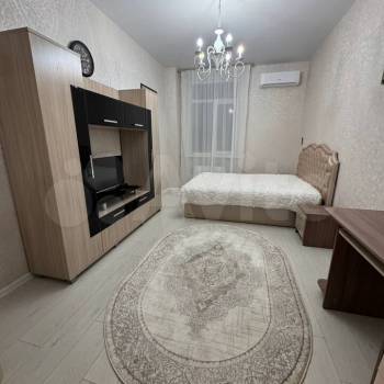 Продается 1-комнатная квартира, 52 м²
