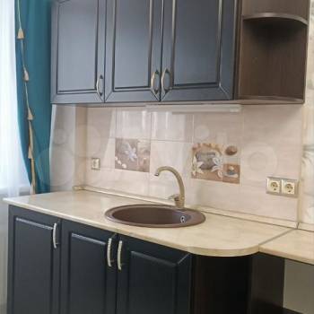 Продается 1-комнатная квартира, 52 м²