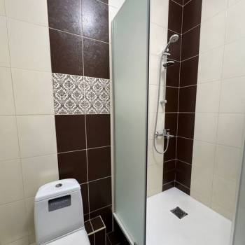 Продается 1-комнатная квартира, 52 м²