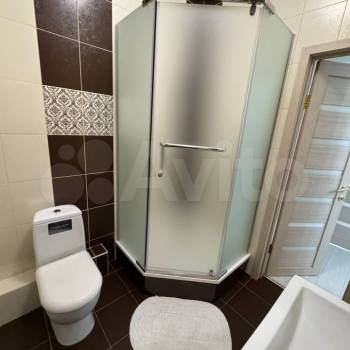 Продается 1-комнатная квартира, 52 м²