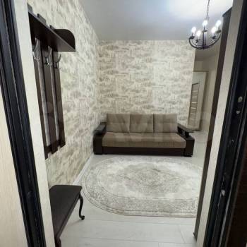 Продается 1-комнатная квартира, 52 м²