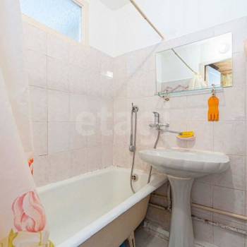 Продается 3-х комнатная квартира, 59,8 м²