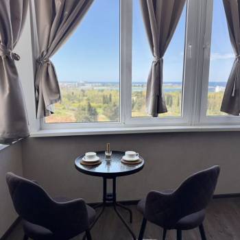 Сдается 2-х комнатная квартира, 78 м²