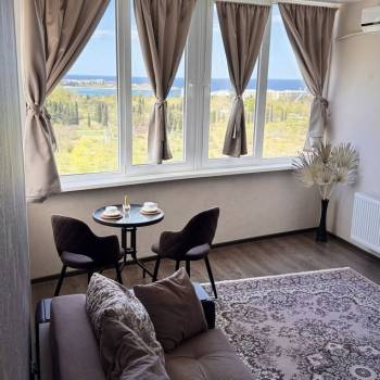 Сдается 2-х комнатная квартира, 78 м²