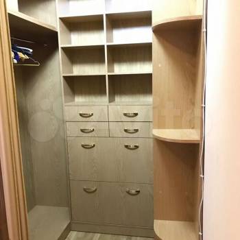 Сдается 1-комнатная квартира, 65 м²