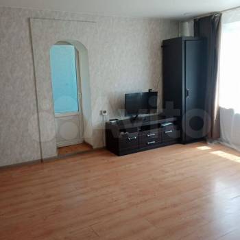 Продается 1-комнатная квартира, 41 м²