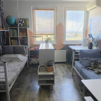 Продается 3-х комнатная квартира, 73 м²