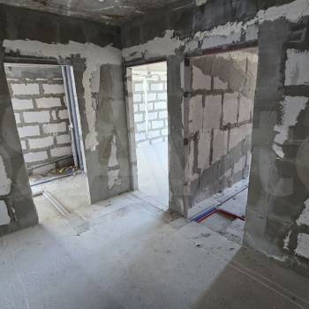 Продается 1-комнатная квартира, 53 м²