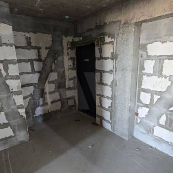 Продается 1-комнатная квартира, 53 м²