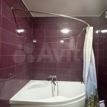 Сдается 1-комнатная квартира, 60 м²