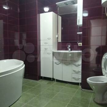 Сдается 1-комнатная квартира, 60 м²