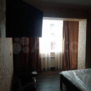 Сдается 1-комнатная квартира, 60 м²