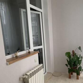 Сдается 1-комнатная квартира, 64 м²