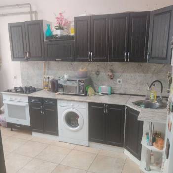 Сдается 2-х комнатная квартира, 65 м²