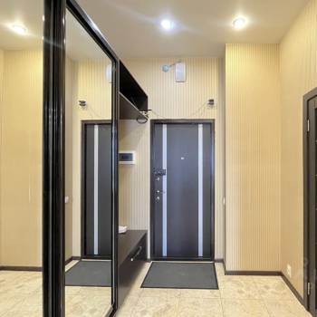 Продается 1-комнатная квартира, 36 м²