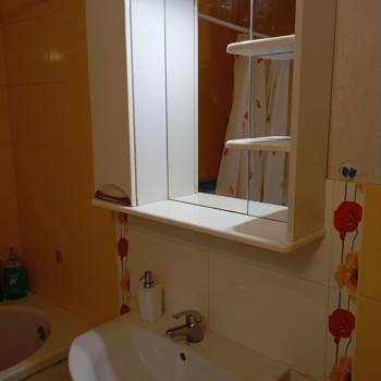 Продается 1-комнатная квартира, 46,5 м²