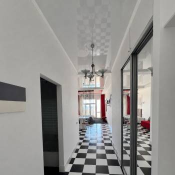 Продается 1-комнатная квартира, 44,5 м²