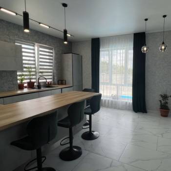 Продается Дом, 210 м²