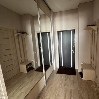 Продается 1-комнатная квартира, 44 м²