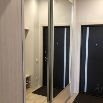 Продается 1-комнатная квартира, 44 м²