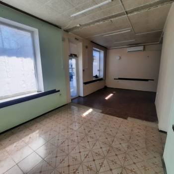 Продается Нежилое помещение, 45 м²