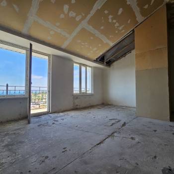 Продается Многокомнатная квартира, 205 м²