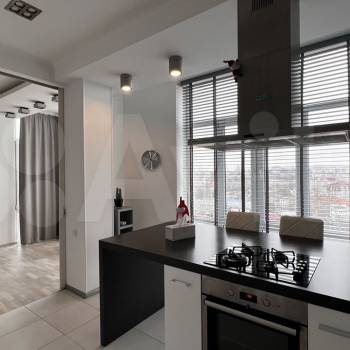 Продается 3-х комнатная квартира, 191,3 м²