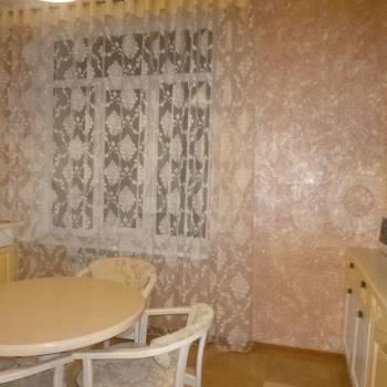 Сдается 2-х комнатная квартира, 64 м²