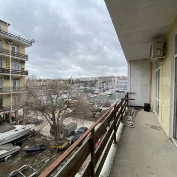 Продается 1-комнатная квартира, 28,7 м²