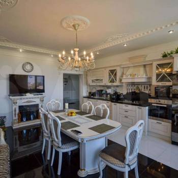 Продается Многокомнатная квартира, 124 м²