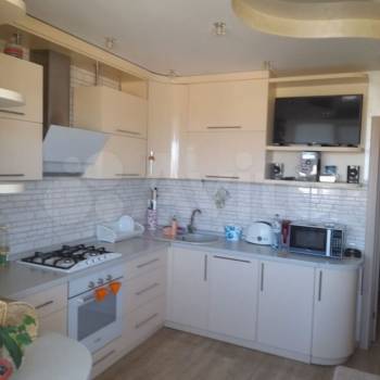 Продается 2-х комнатная квартира, 79,8 м²