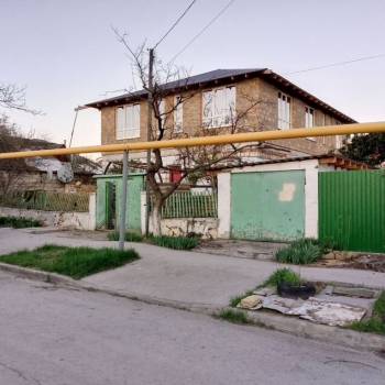 Продается Дом, 200 м²