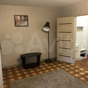 Сдается 1-комнатная квартира, 37 м²